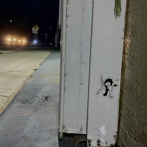 Meet your Posher, Adrina